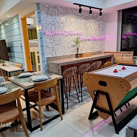 Holiday Escape Philippines مانيلا المظهر الخارجي الصورة