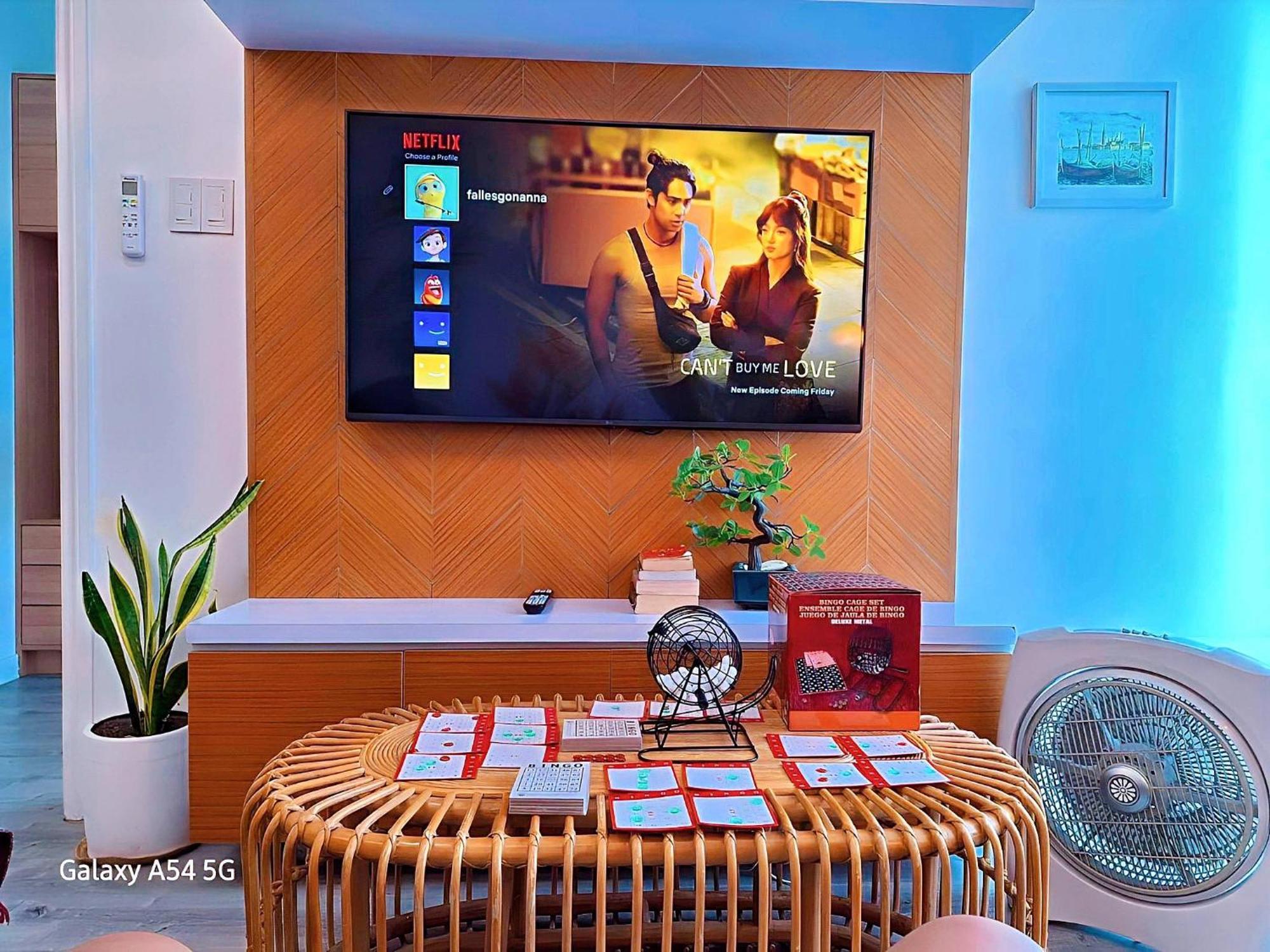 Holiday Escape Philippines مانيلا المظهر الخارجي الصورة
