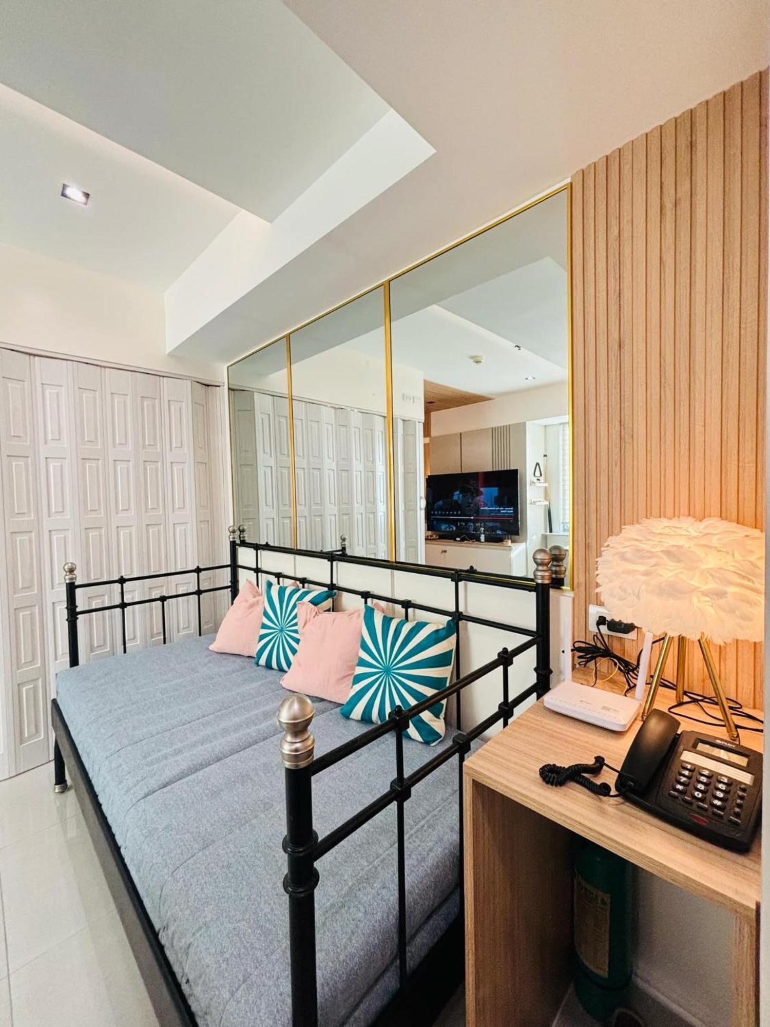 Holiday Escape Philippines مانيلا المظهر الخارجي الصورة